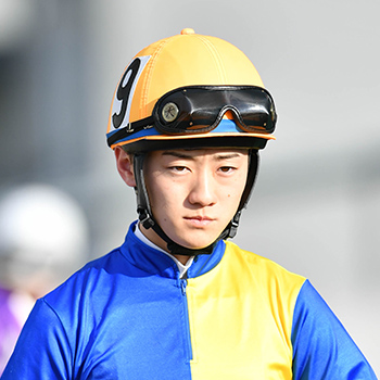 第1回　2017年競馬　YJS ヤングジョッキーシリーズ 限定ブルゾン/タオル 第1回 2017年競馬 YJS 限定ブルゾン 藤田菜七子 直筆サイン ＋タオル