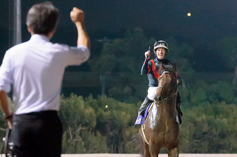 2018年 ルヴァンスレーヴ 直線大外一気で余裕の勝利