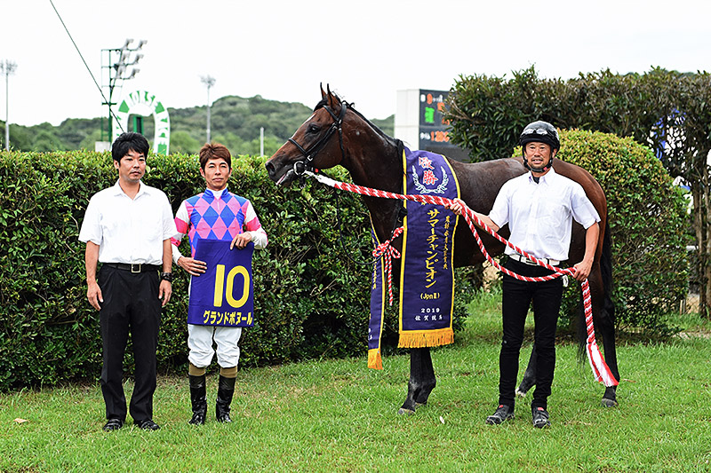 2019年 グランドボヌール　芝で蓄えた力をダートで発揮