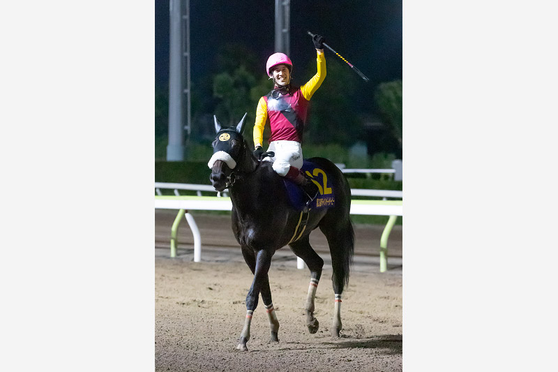 2021年 キャッスルトップ 人馬とも初タイトルがJpnI
