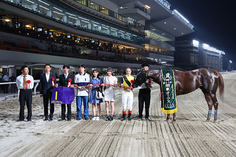 2025年 メモリアカフェ 断然人気に応え、5馬身差の圧勝