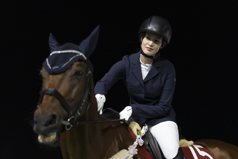 ブリーダーズカップ ブルゾン 競馬 社台ファーム 2026年最新