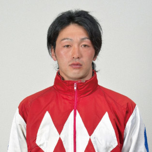 西 謙一 写真