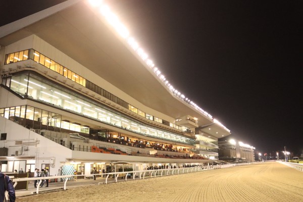 川崎競馬場 写真1