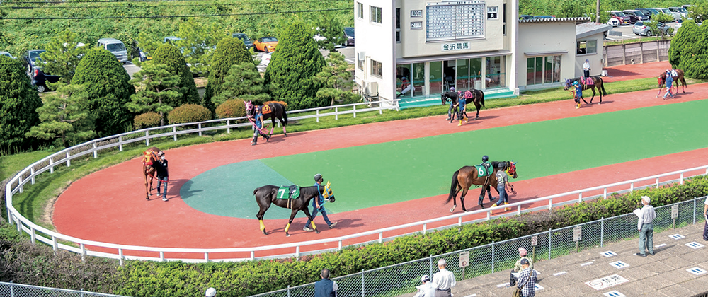 金沢競馬場01